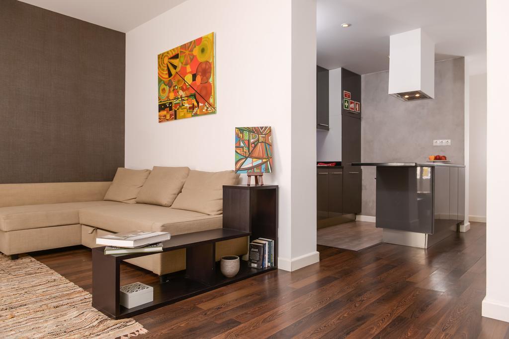 Apartment Centre With Private Pool